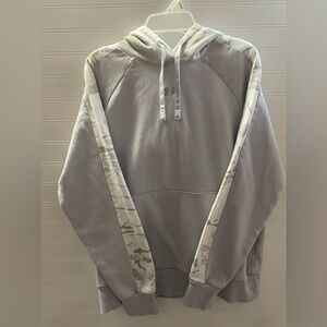 Under Armour Women’s Small Gray Hoodie with Camouflage Accents